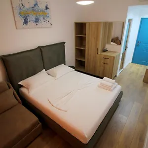 Ortus Hotel Sarandë